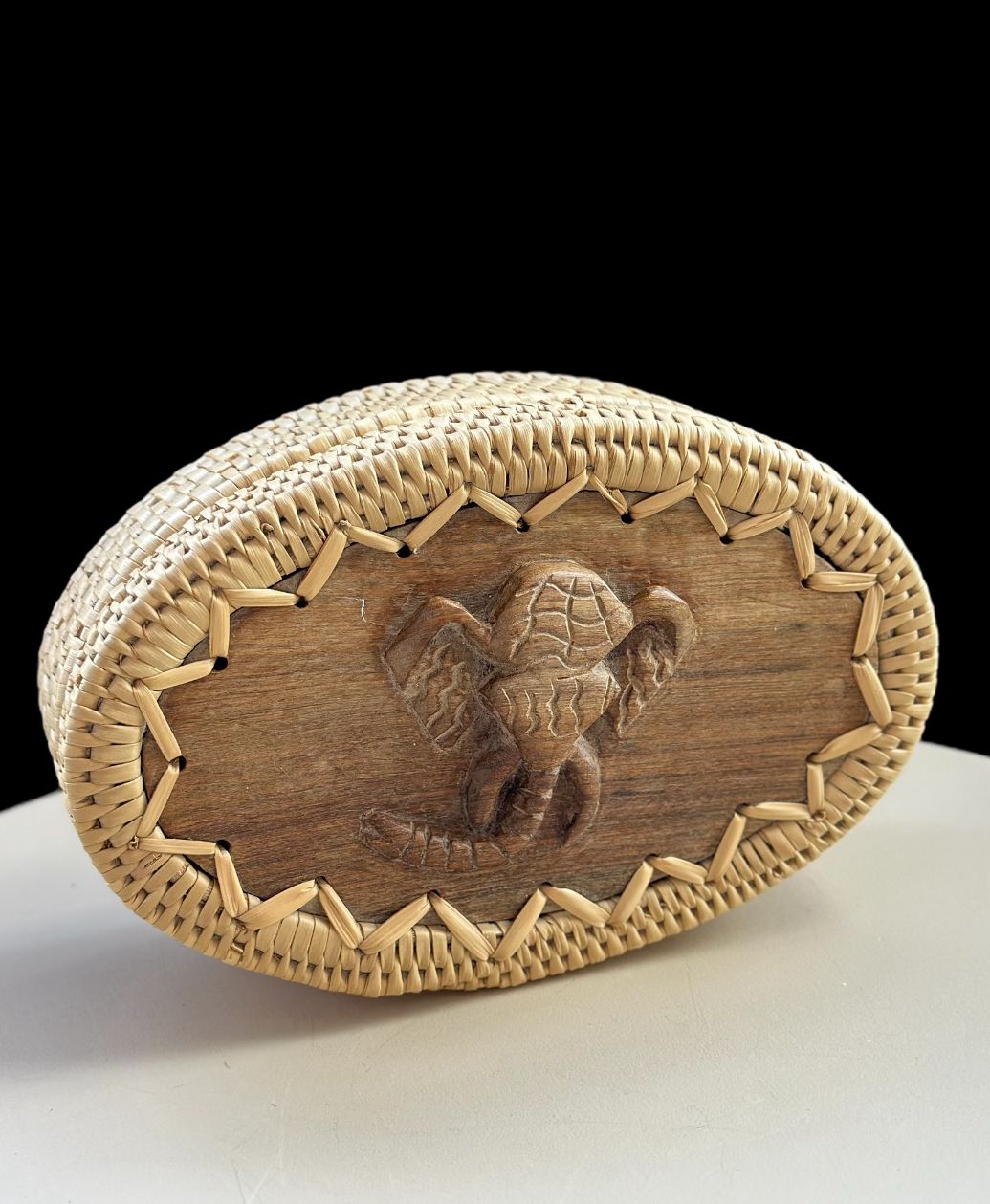 Hand Made Indonesian Lombok Wicker Rattan Box With Carved Wooden Elephant - Image 6