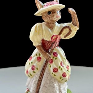 Royal Doulton Bunnykins "Little Bo Peep" DB220