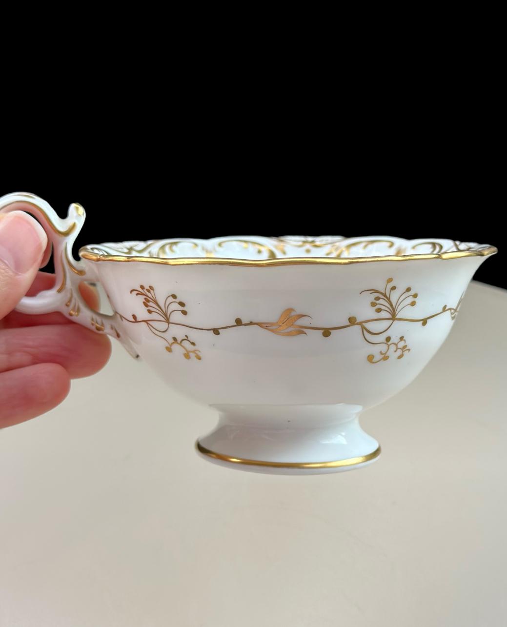 Antique Coalport Cup flowers & gilt foliage, pat. 3/831 c. 1835 - Image 2