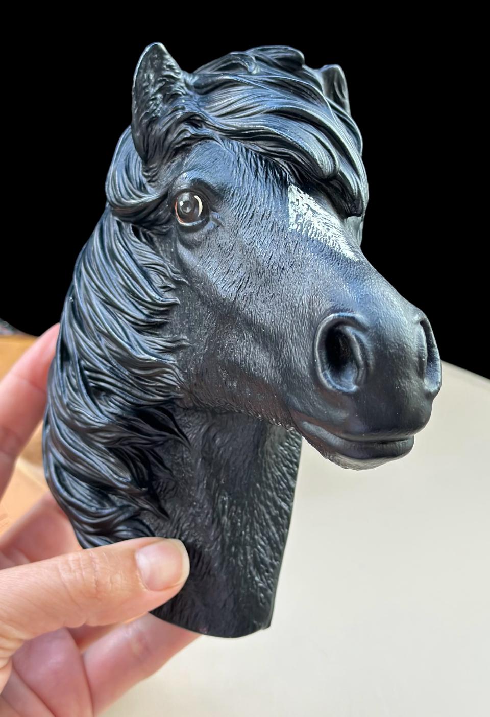 Set of 2 Vintage Bossons Fraser Art 3D Resin Horse Wall Art - Image 4