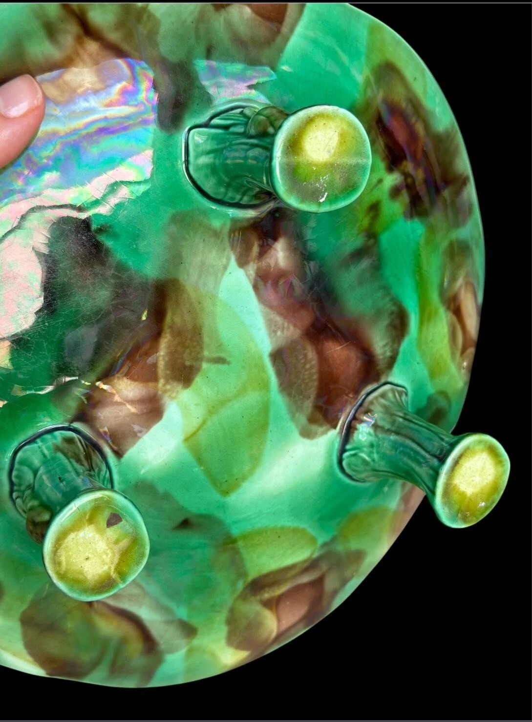 Antique Green Majolica Ceramic Lily Pad Plate with Stork Feet Iridescent Glaze - Image 6