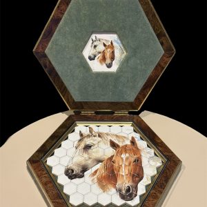 Shires England Ceramic Horse Puzzle in Hexagonal Wooden Case (J. Peters)
