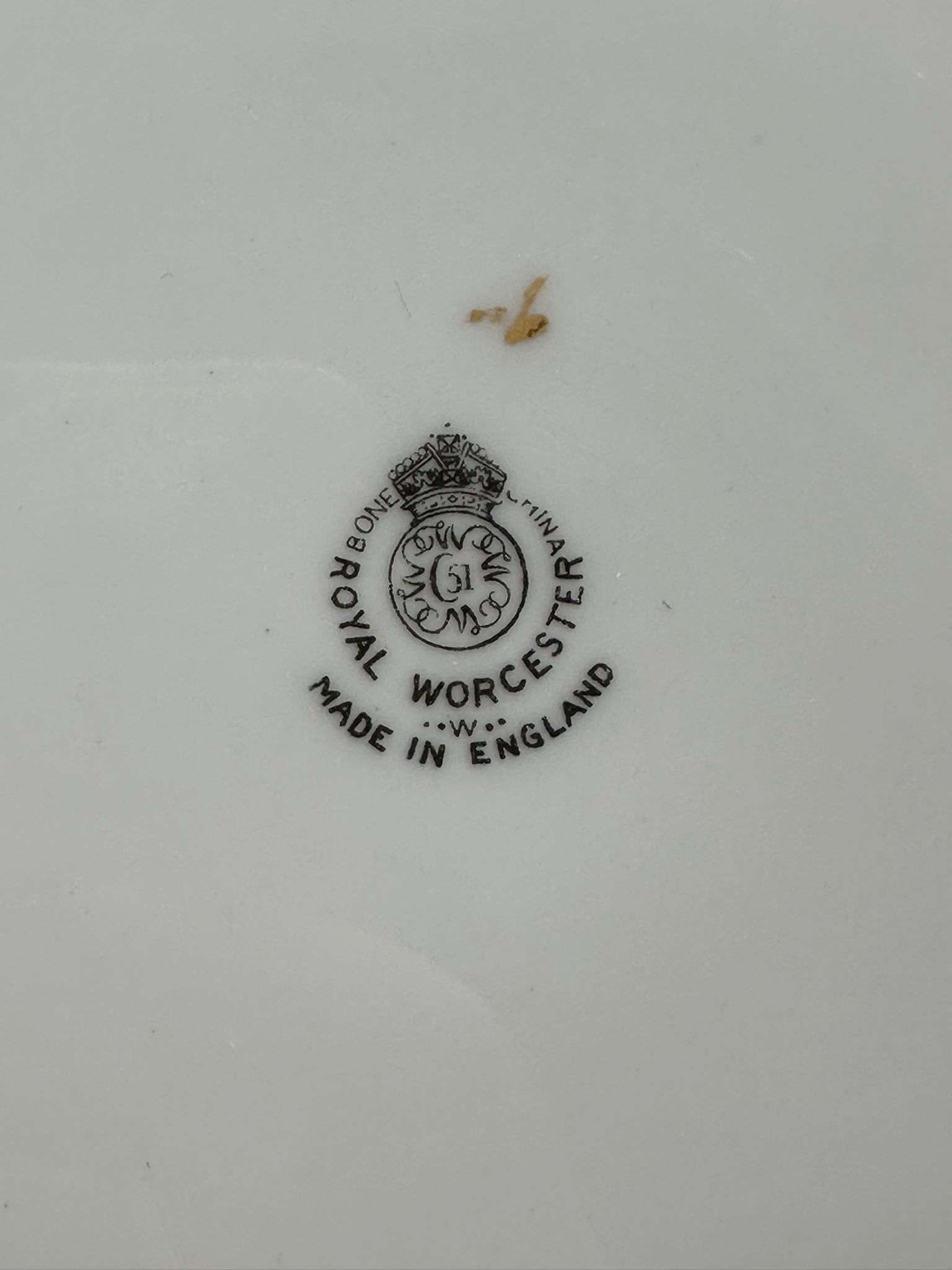 Royal Worcester Cobalt Blue & Gold Floral Dinner Plate - Image 7