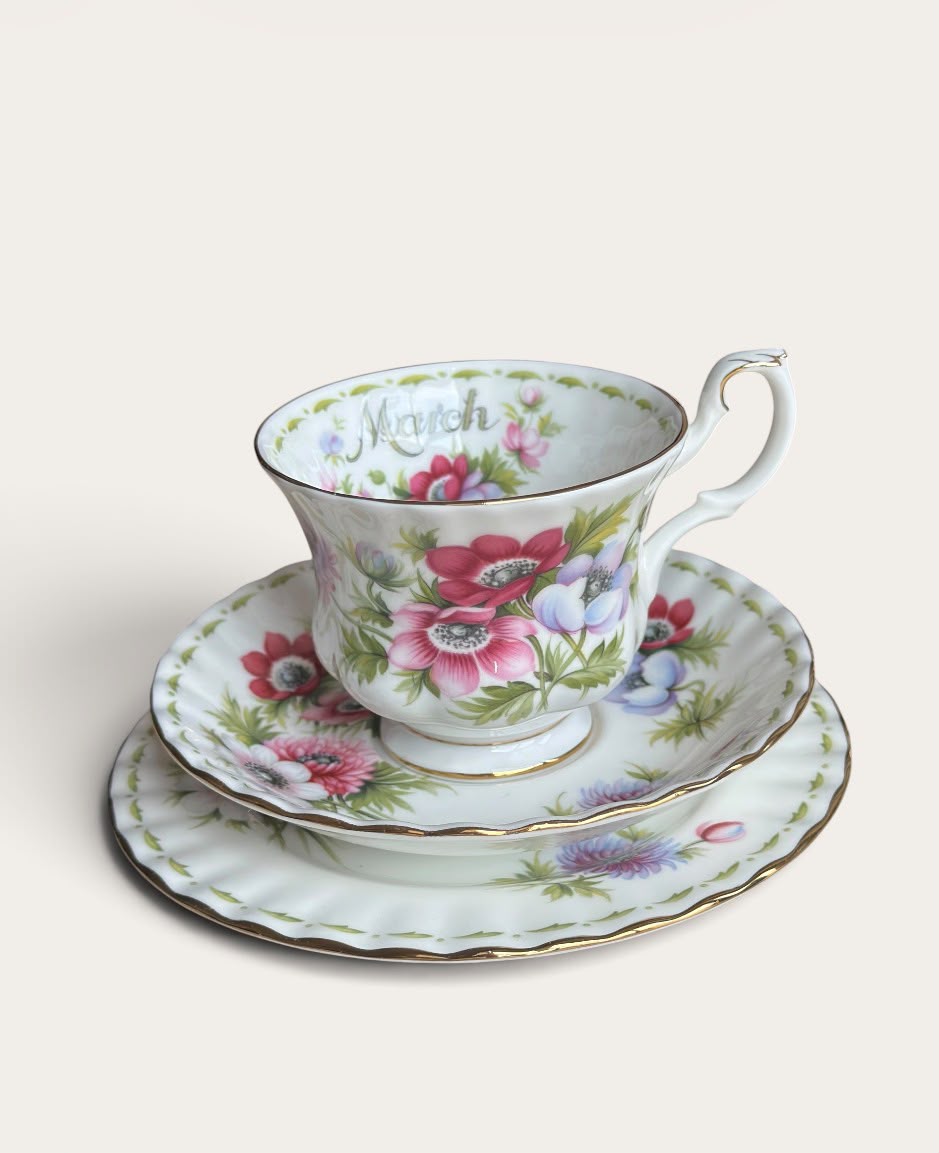 Royal Albert Vintage March Flower of the Month Tea Trio Cup Saucer Plate 3-Piece - Image 9